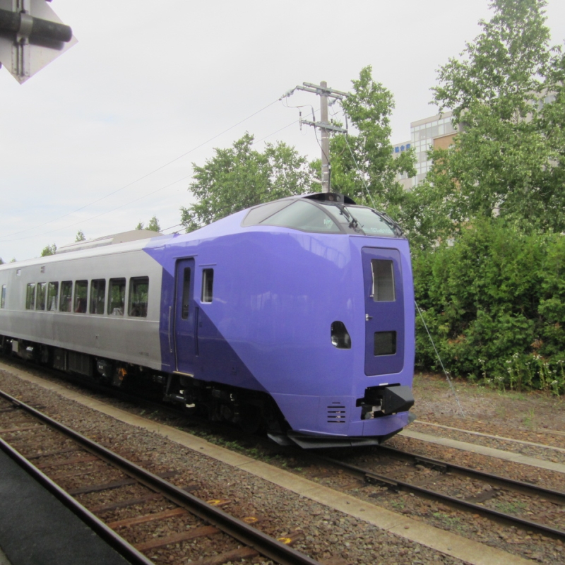 富良野・美瑛ノロッコ号」運行開始｜ふらの観光協会公式サイト FURANO