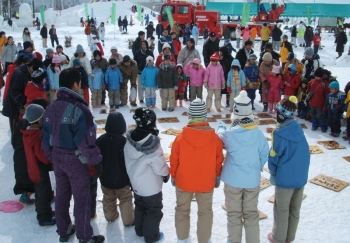2月上旬　やまべゆきんこ祭り　《富良野市》 